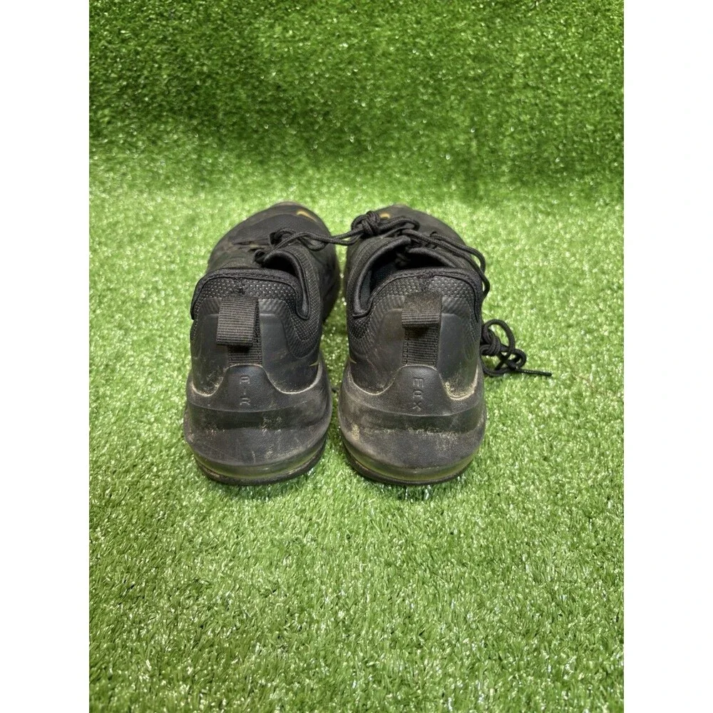 Nike Air Max Axis Black/Metallic Gold Womens Casual Sneakers Size 8 AA2168 007